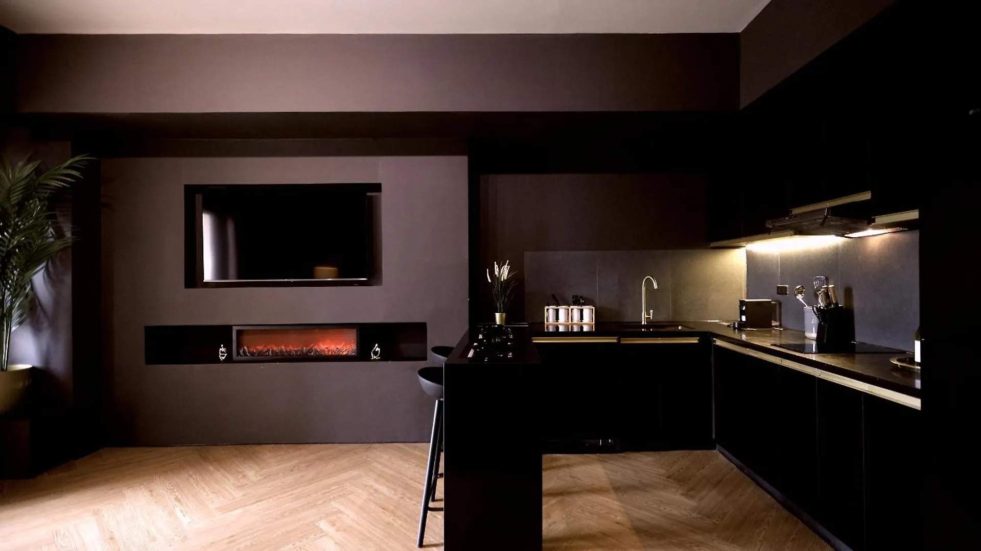 Luxury Apartment With Pa, Skyline View & Top Amenities Manila