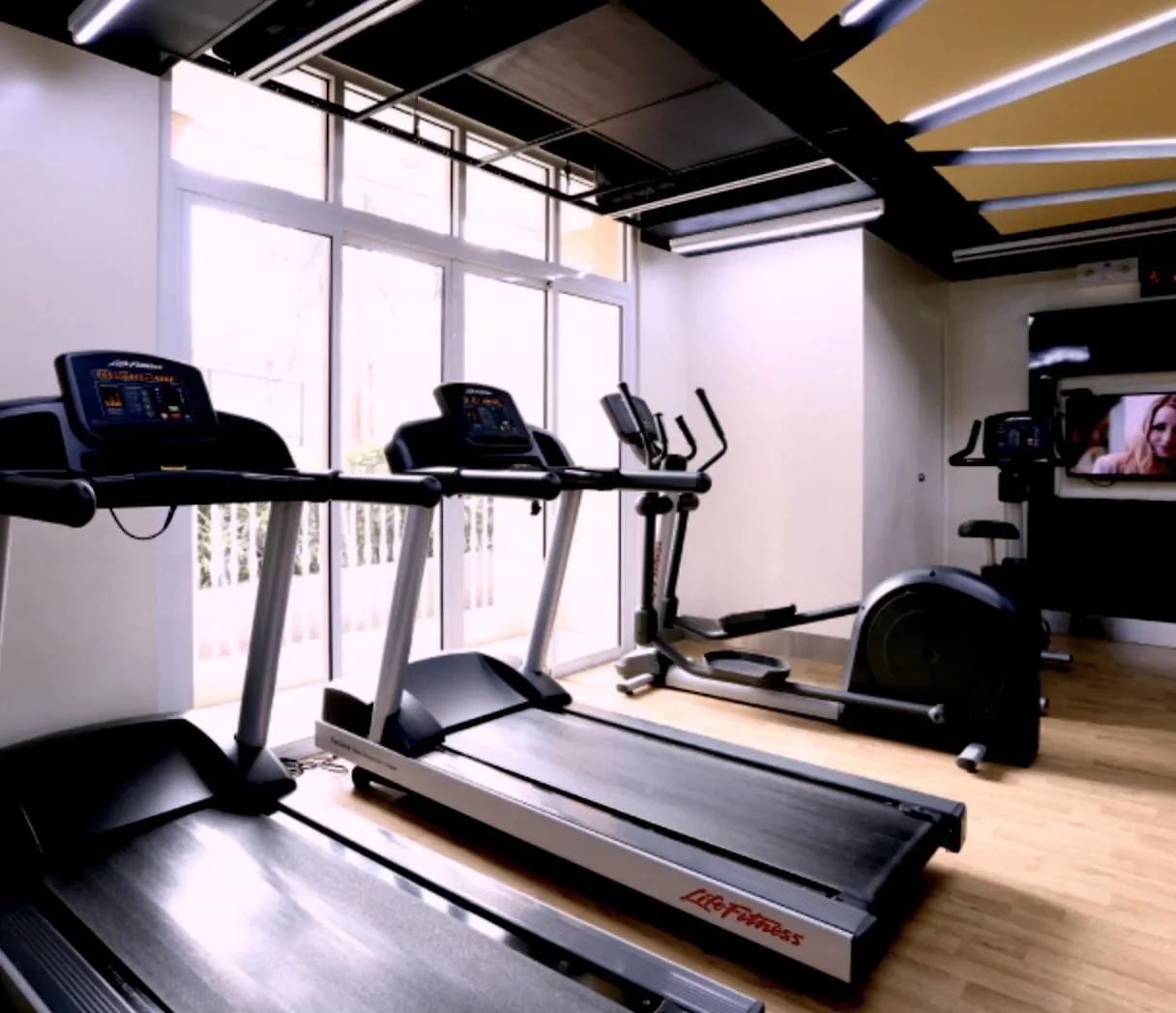 Luxury Apartment With Pa, Skyline View & Top Amenities Manila Philippines